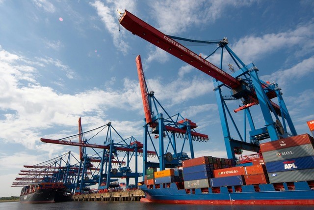 shipping port lane